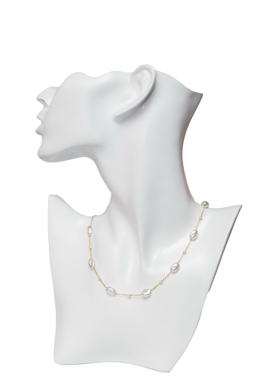 pearl necklace