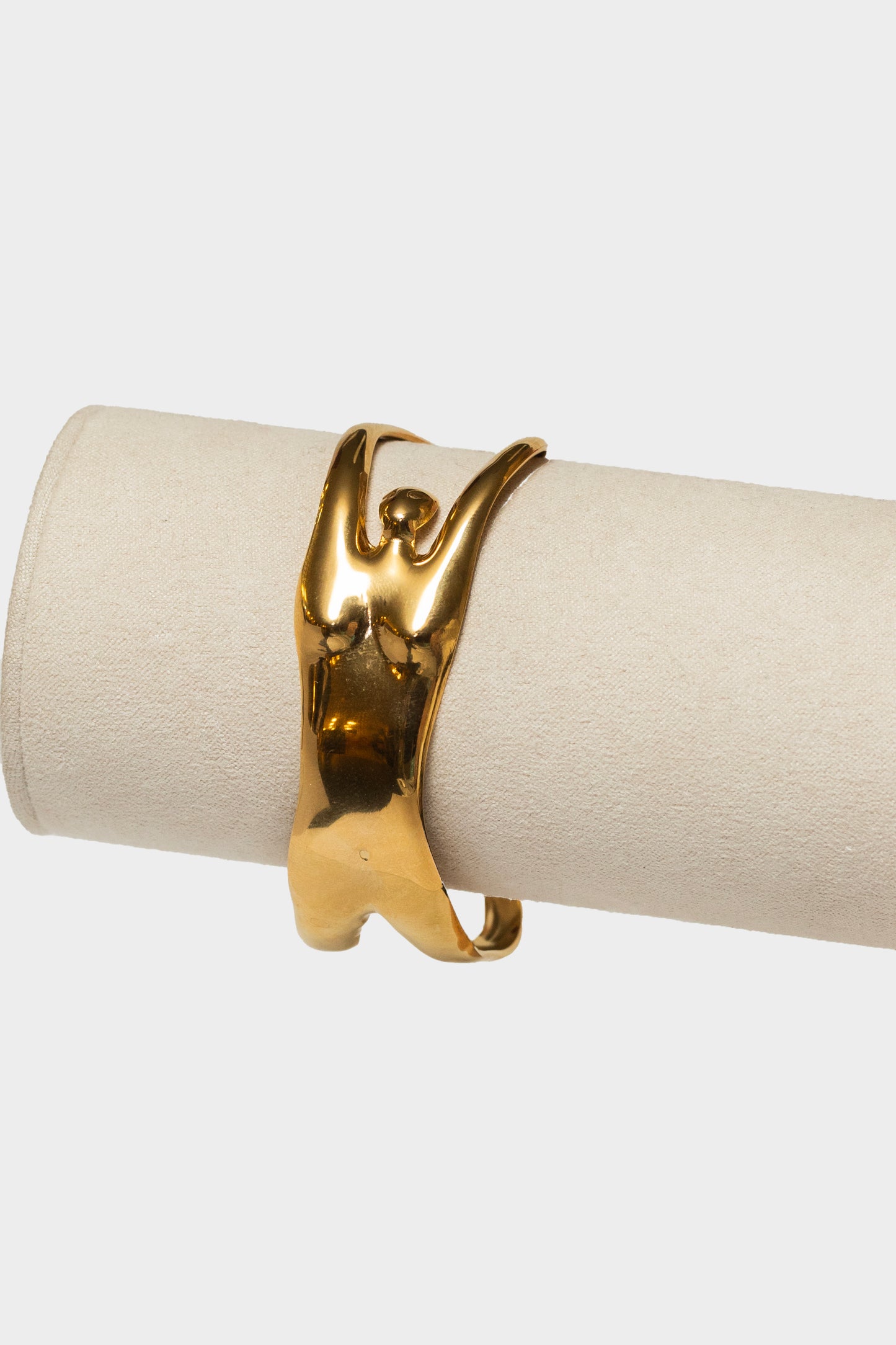 mannequin bracelet