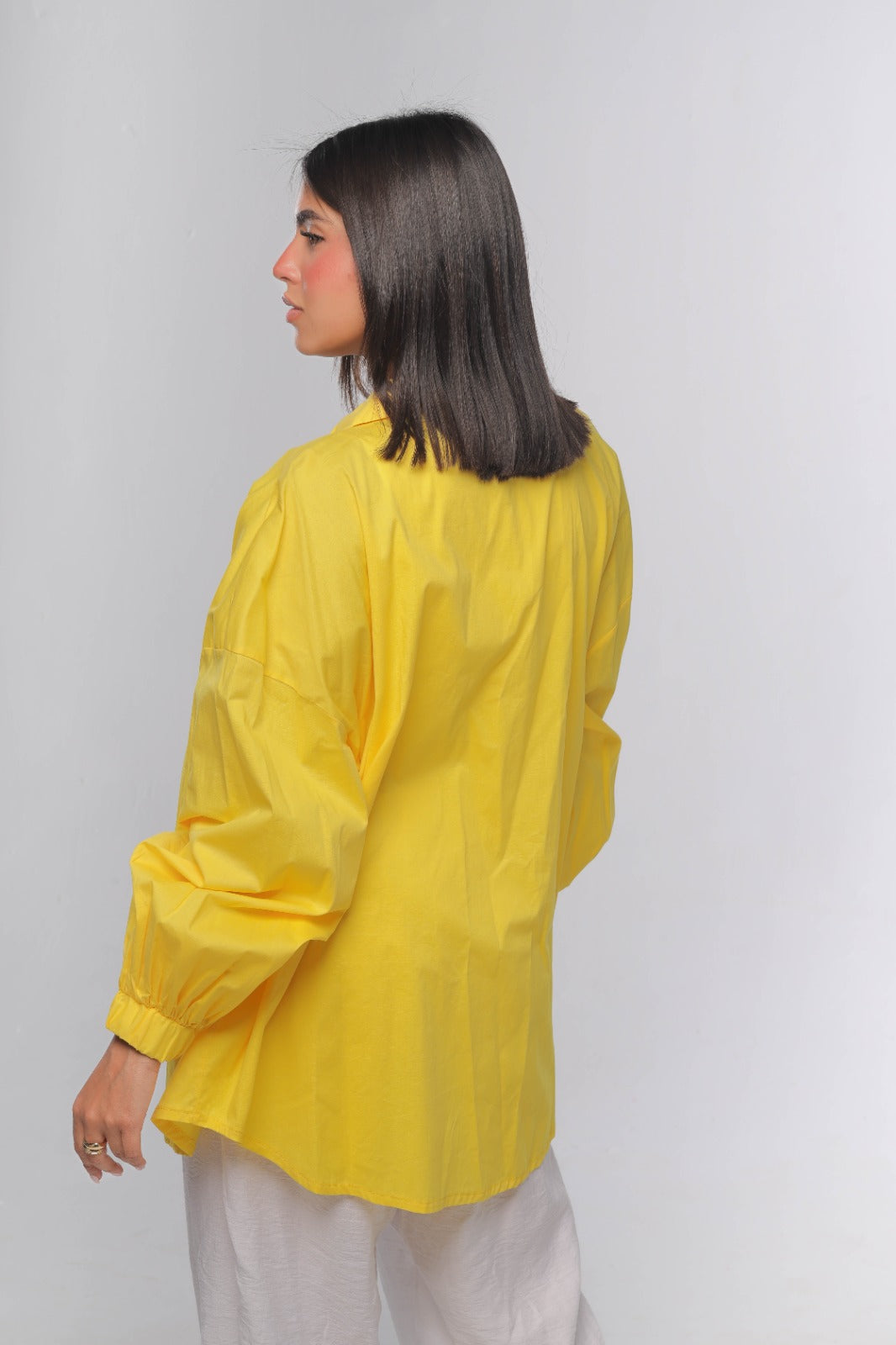Oversized poplin shirt in yellow