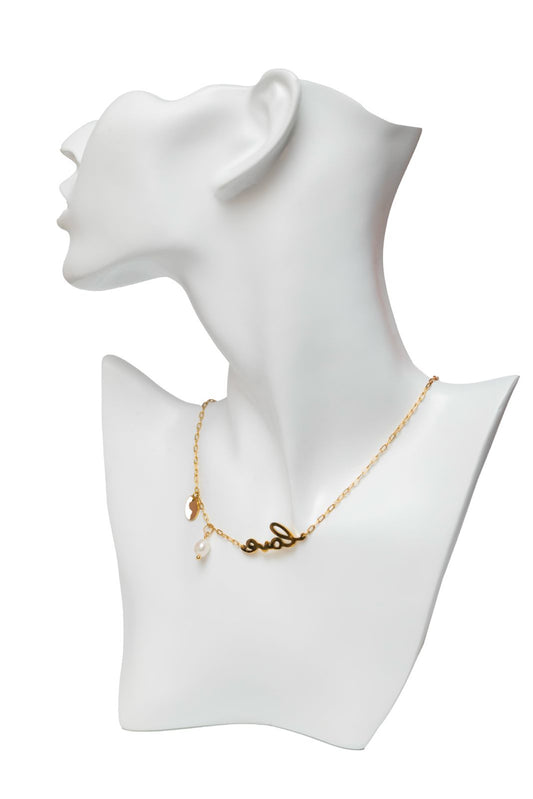 loly love necklace