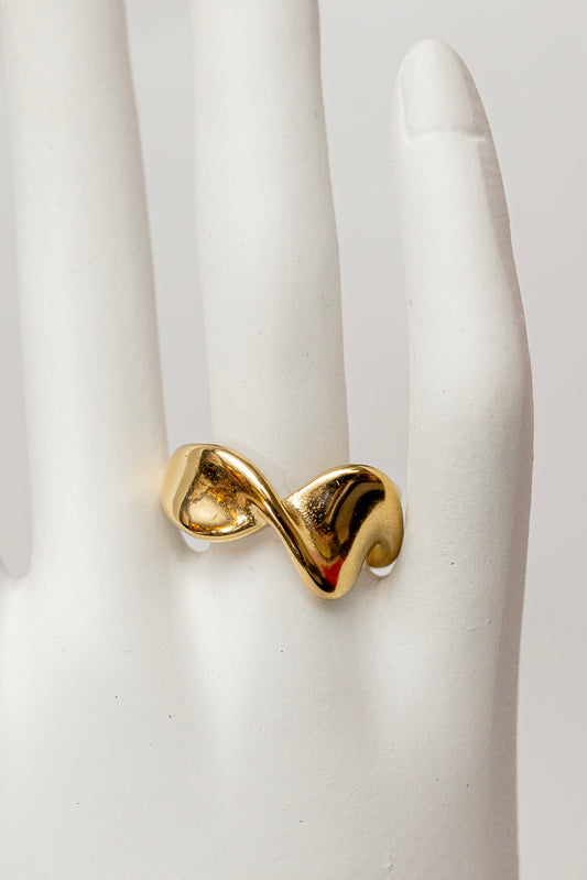 zigzag ring