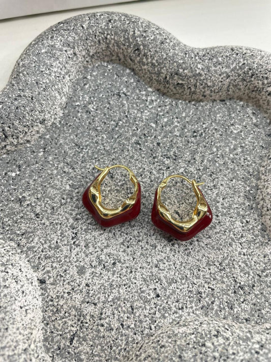 Stone gold earrings