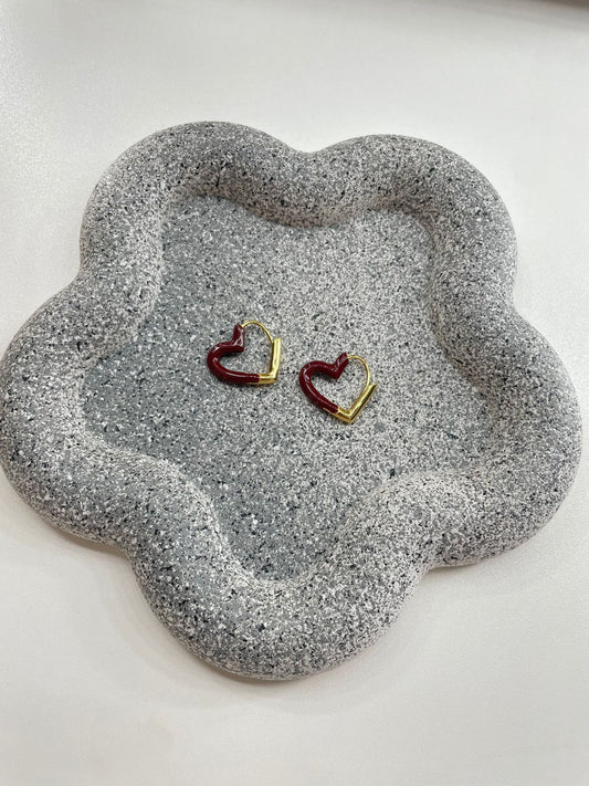 Elegant heart earrings